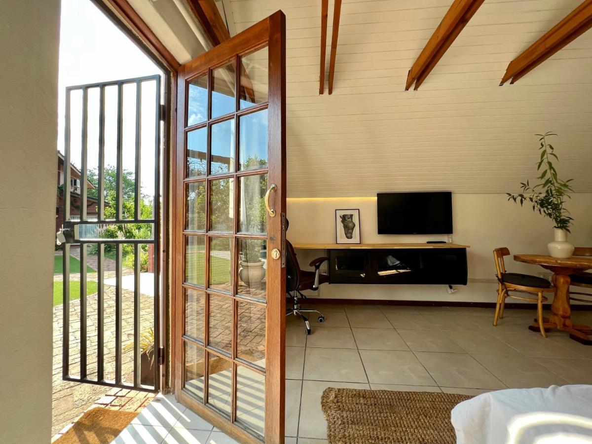Cosy City Cottage Gaborone Dış mekan fotoğraf